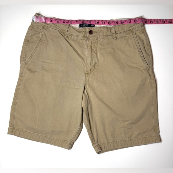 Abercrombie & Fitch Mens Khaki Chino Cotton Casual Classic Shorts Size- 34 - Picture 2 of 5